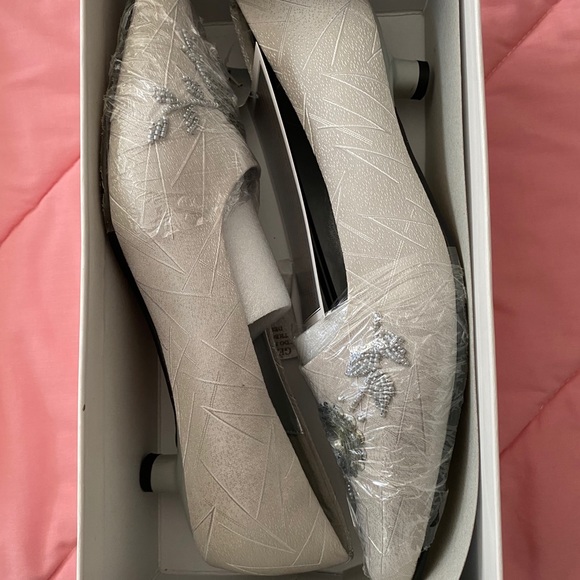 Floral Collection Women’s Evening Shoe - Picture 2 of 9